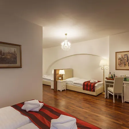 Little King U Malvaze 4* Praga
