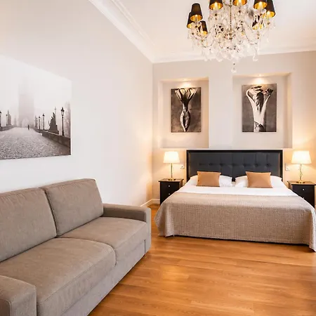 Hotel Little King U Malvaze Praga