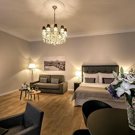 Little King U Malvaze 4* Praga