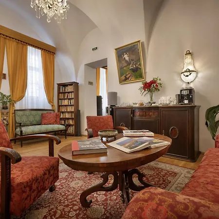 Hotel Little King U Malvaze 4*